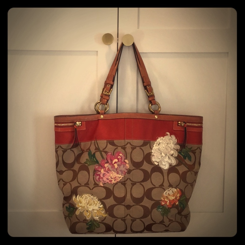 Huge Coach tote